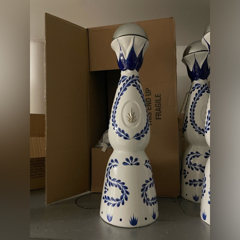 COPY - Clase azul empty bottle